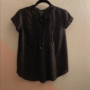 Liz Claiborne light polka top blouse